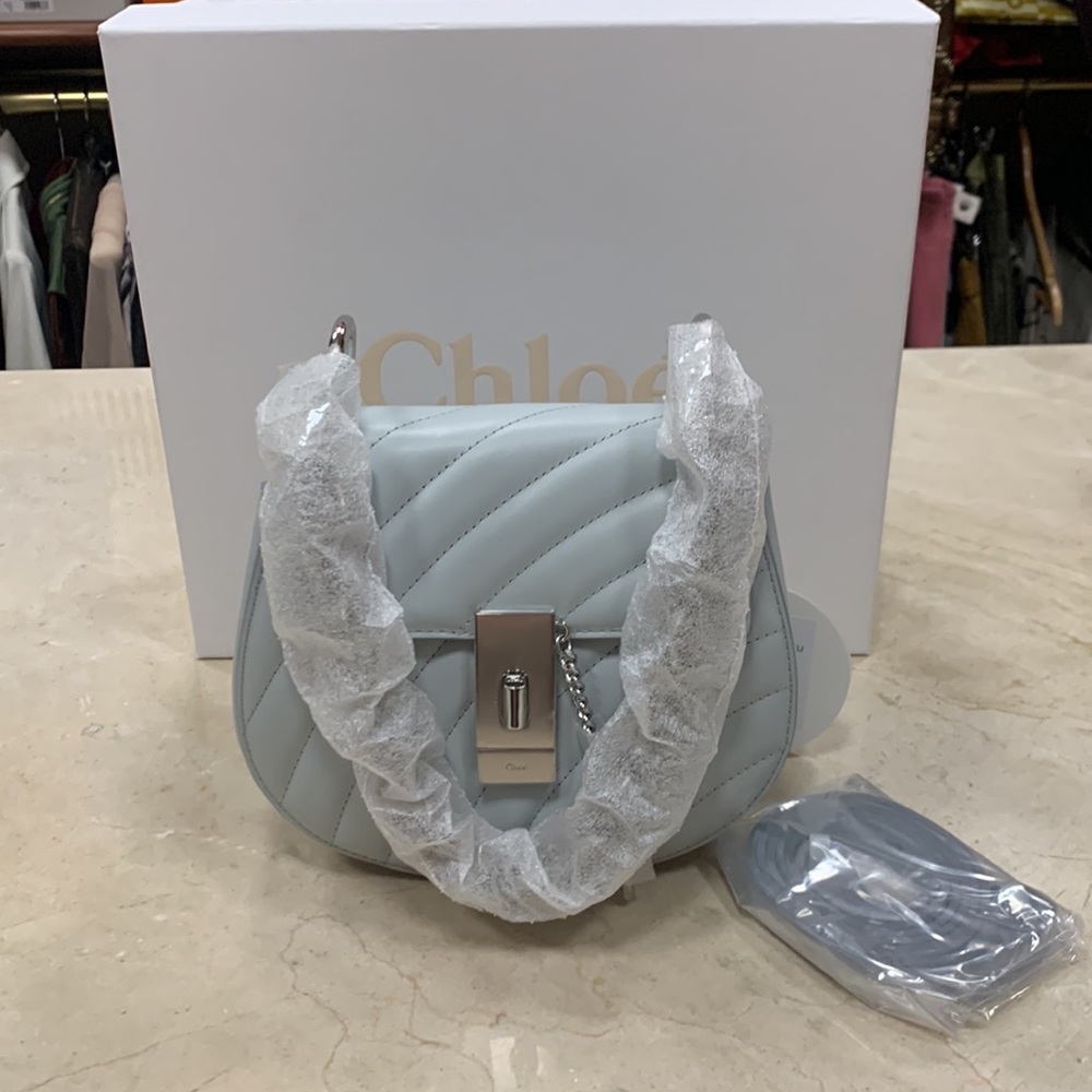 CHLOE MINI DREW CALF LEATHER CROSSBODY W/SILVER TONE JEWELRY CHAIN IN AIRY GREY - Picture 5 of 16